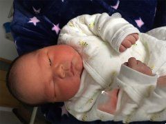 ��С��ɹ�ӭ����̥�Ľ���